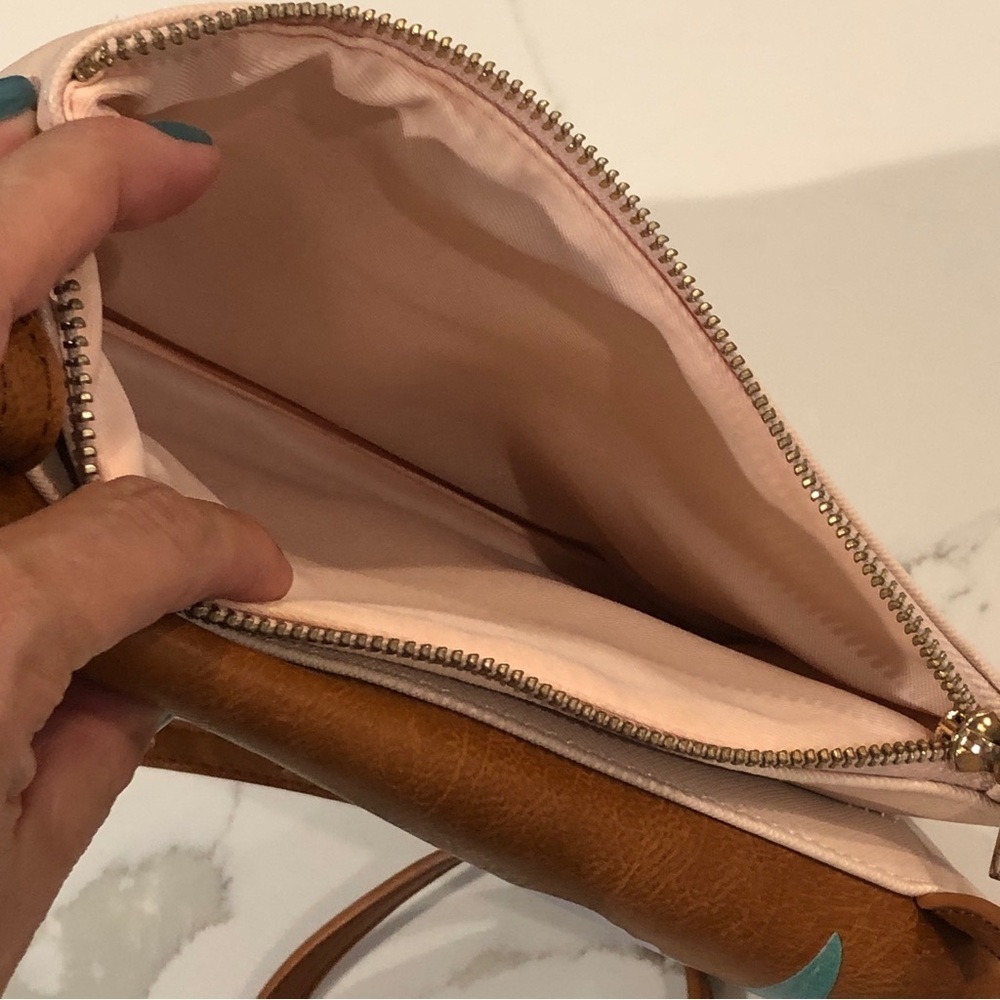 Antik Kraft NEW Small Pink Floral Faux Leather Vegan Crossbody Handbag Purse - Picture 8 of 16